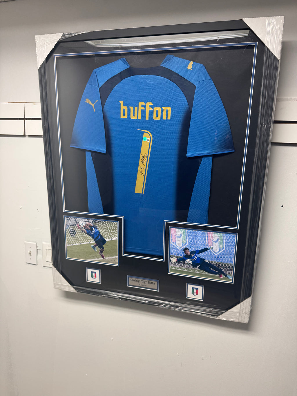 Gianluigi Buffon Signed Authenticated LED Jersey