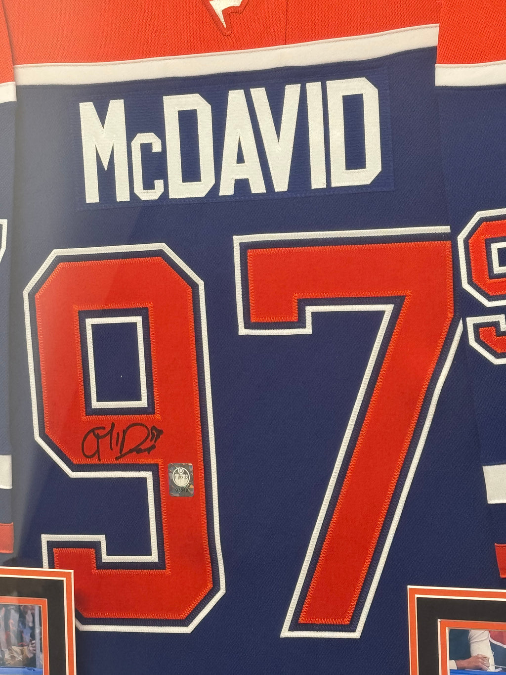 Connor McDavid Signed Framed Fanatics Oilers Authenticated Jersey