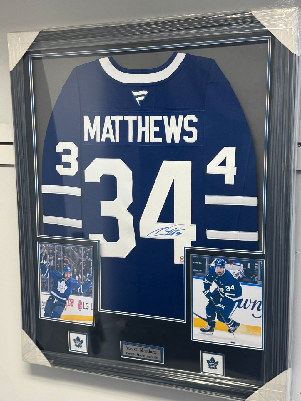 Auston Matthews Signed Toronto Maple Leaf's Jersey MLSE Authenticated
