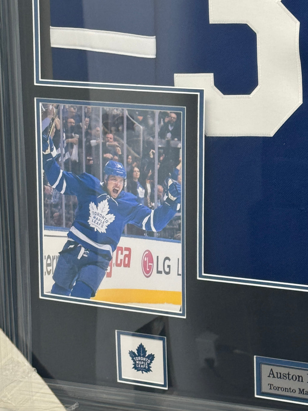 Auston Matthews Signed Toronto Maple Leaf's Jersey MLSE Authenticated