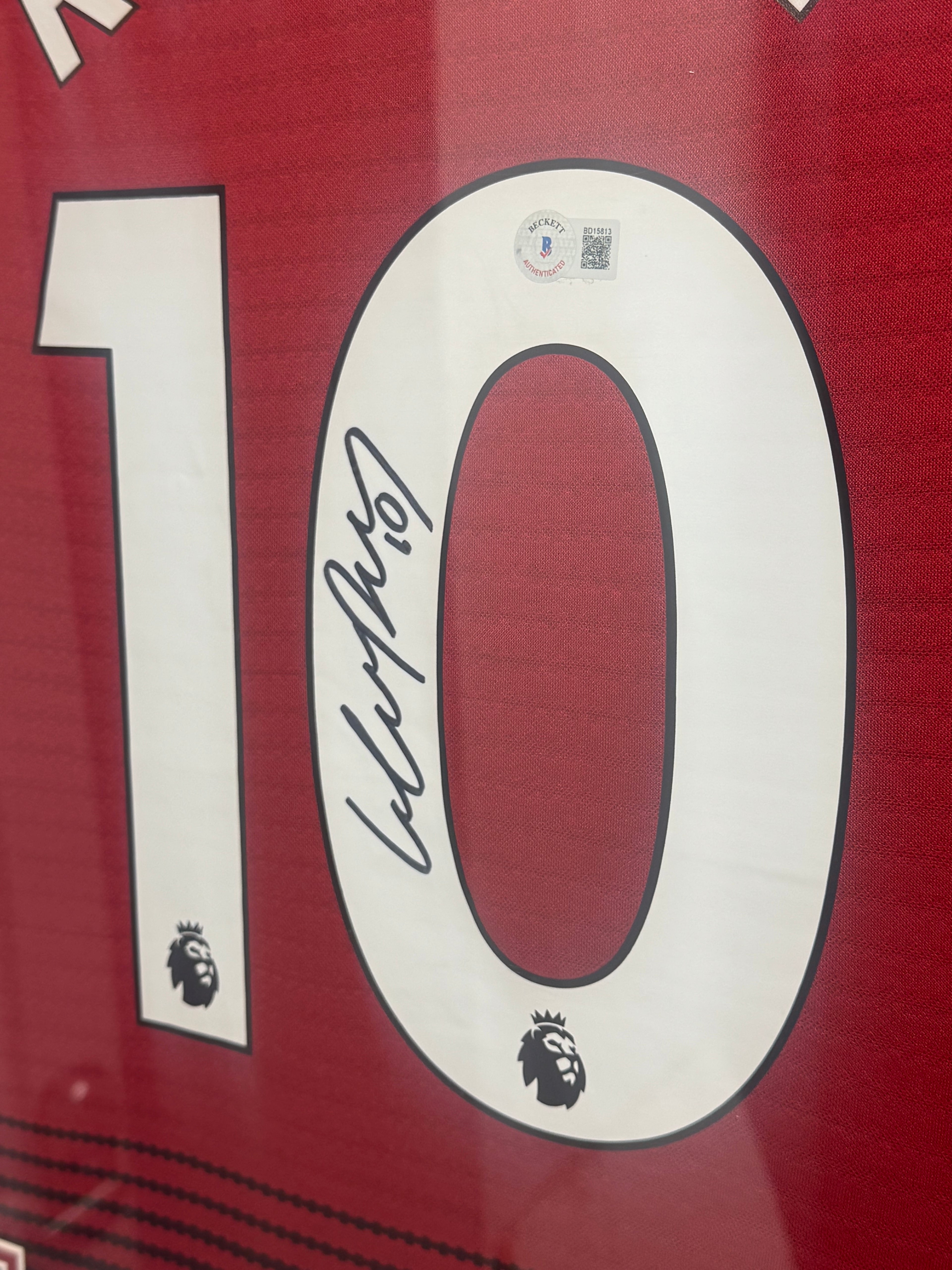 Wayne Rooney Signed and Authenticated Jersey with LED Option