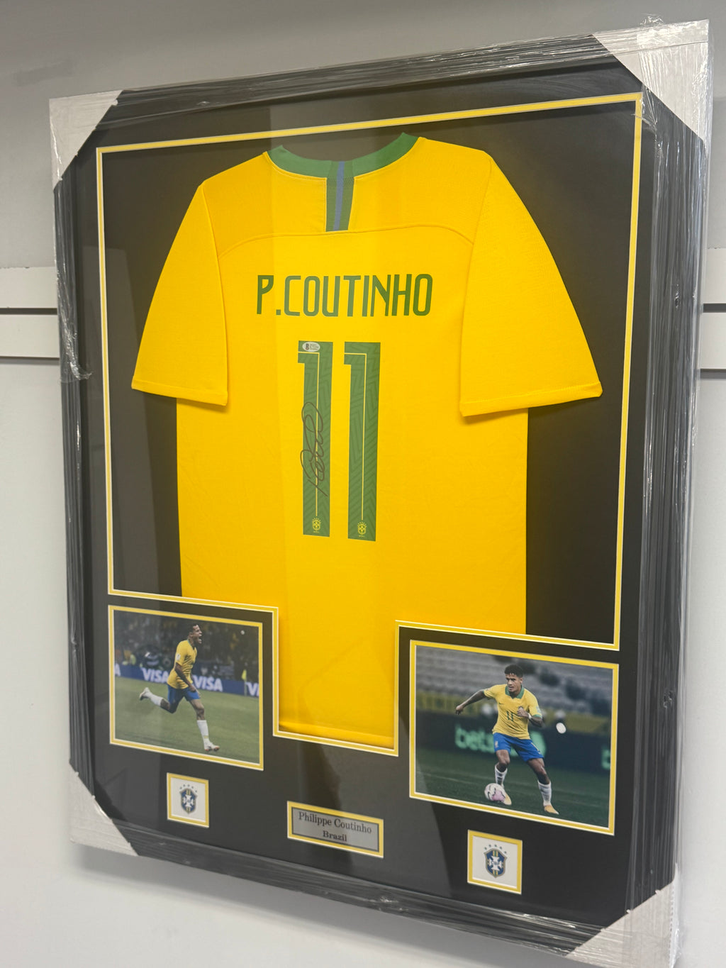 Phillipe Coutinho Signed and Authenticated Jersey with LED Option