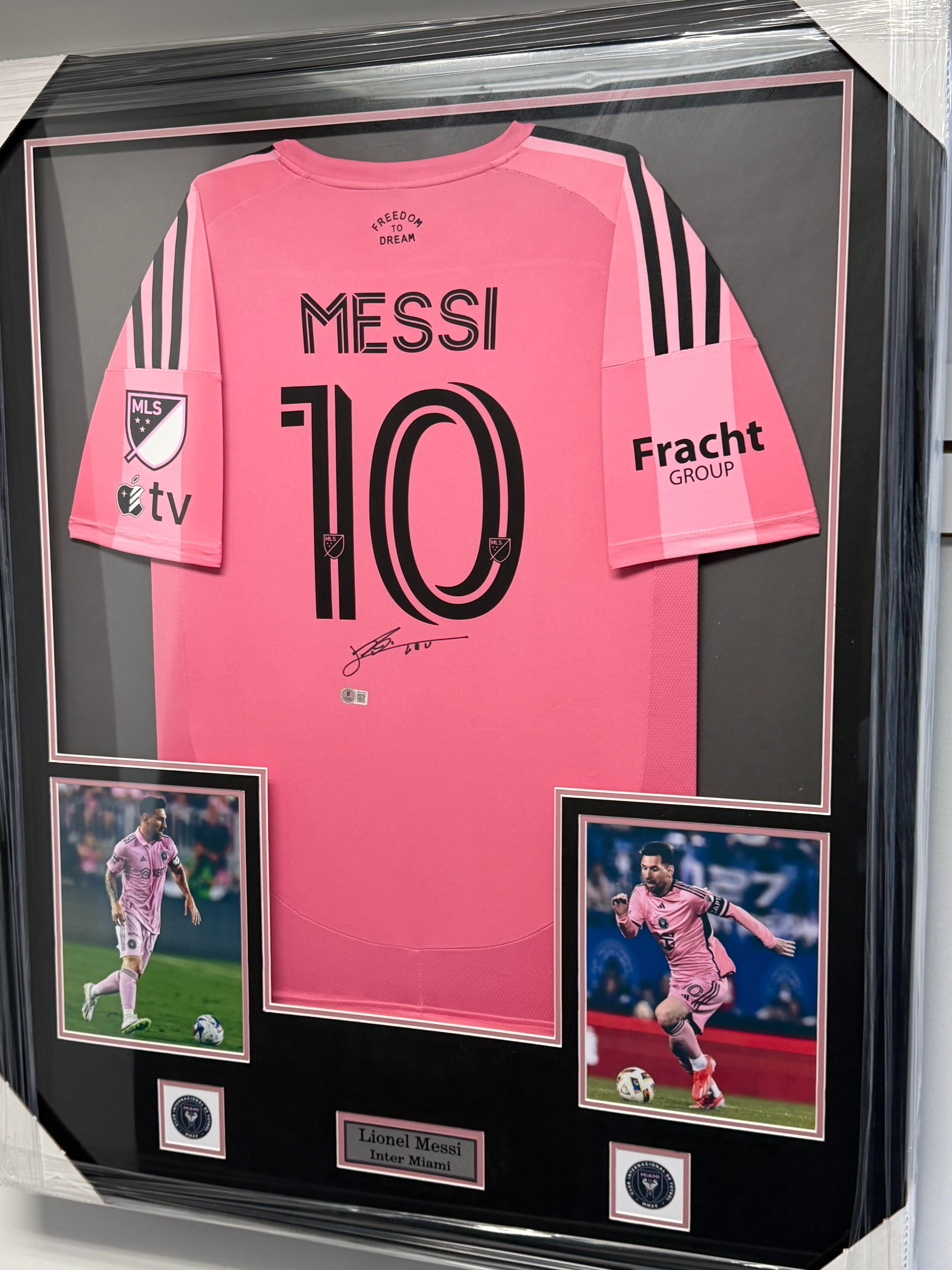 Lionel Messi Inter Milan Signed and Authenticated Jersey with LED Option